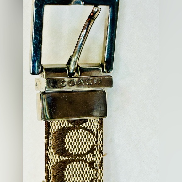 Coach Monogram Signature Belt, size 36 inch - Picture 5 of 5